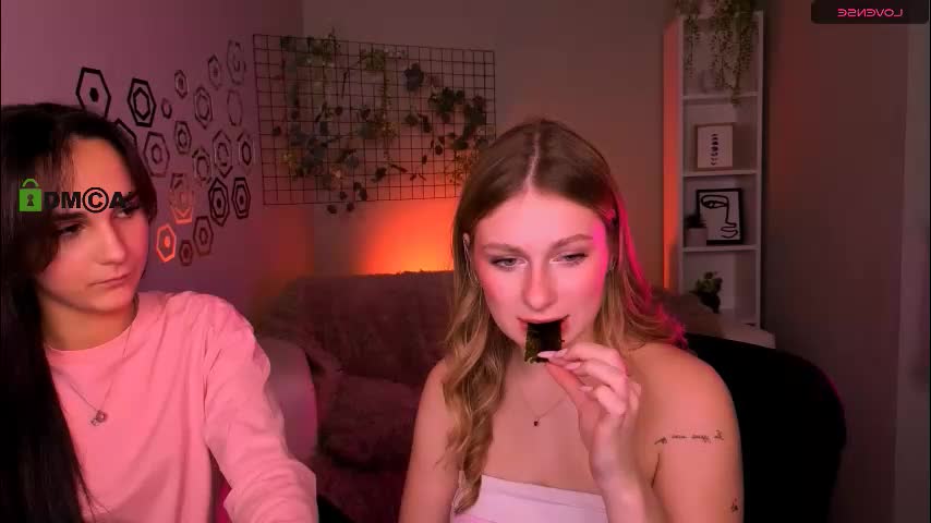 ariana_ross7 Adult Chat December 7, 2025