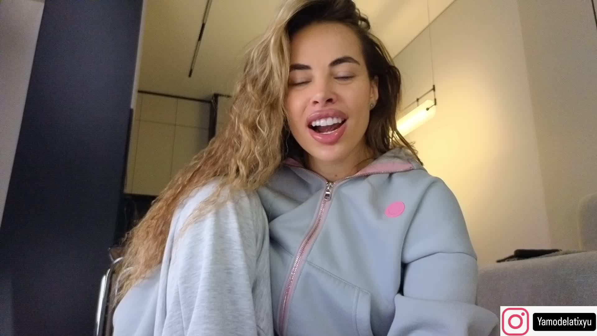 diffgirls1-1 Adult Chat December 7, 2025