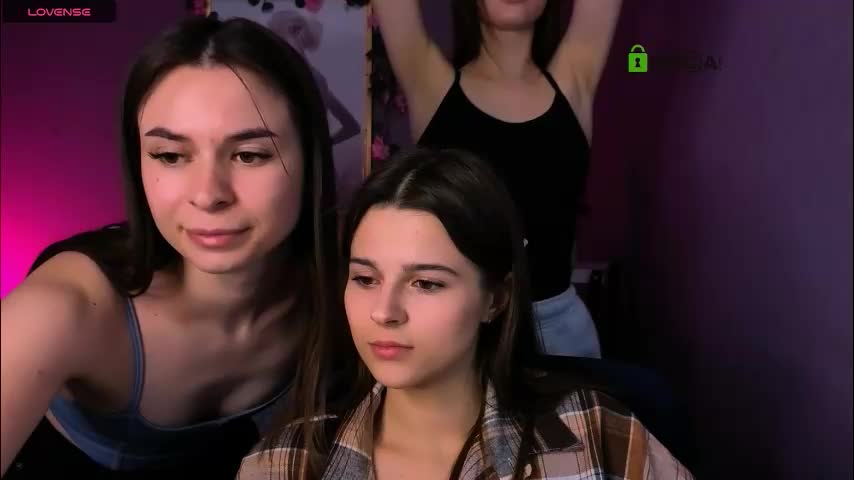 berry_alma Adult Chat December 7, 2025