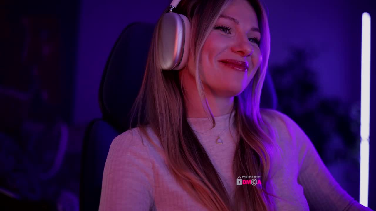 D_i_aM Adult Chat December 7, 2025