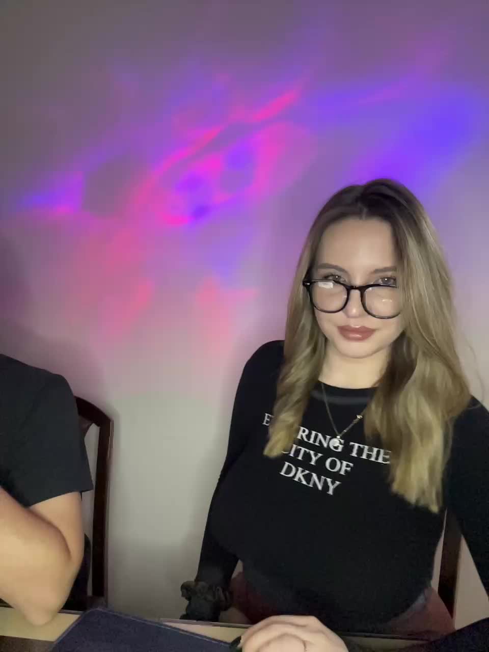 Cris_Mi Adult Chat December 7, 2025