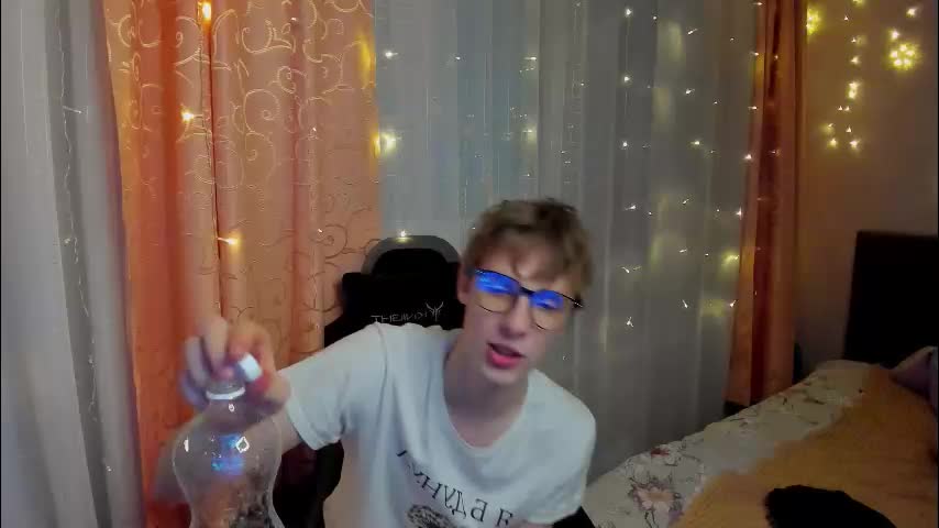 sosaguillypleasure Adult Chat December 7, 2025