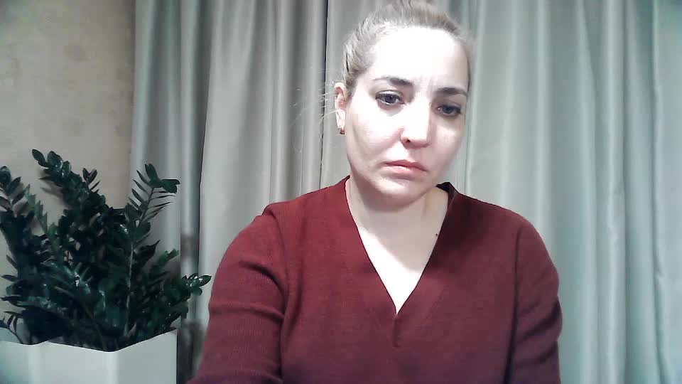 mariska-kiska Adult Chat December 7, 2025