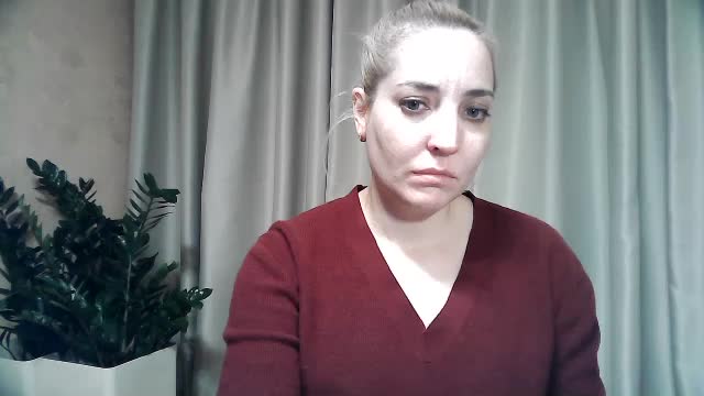 mariska-kiska Adult Chat December 7, 2025