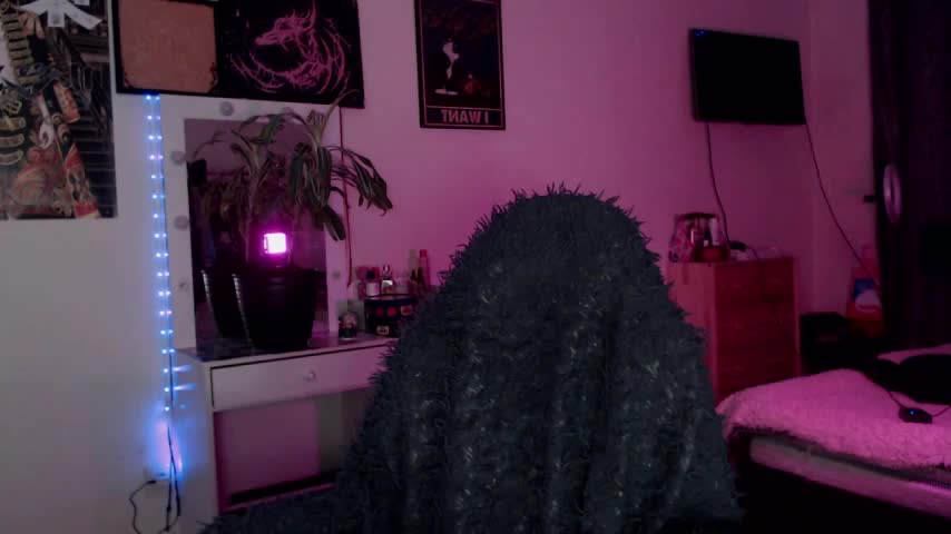 Greeenfriends6969 Adult Chat December 7, 2025