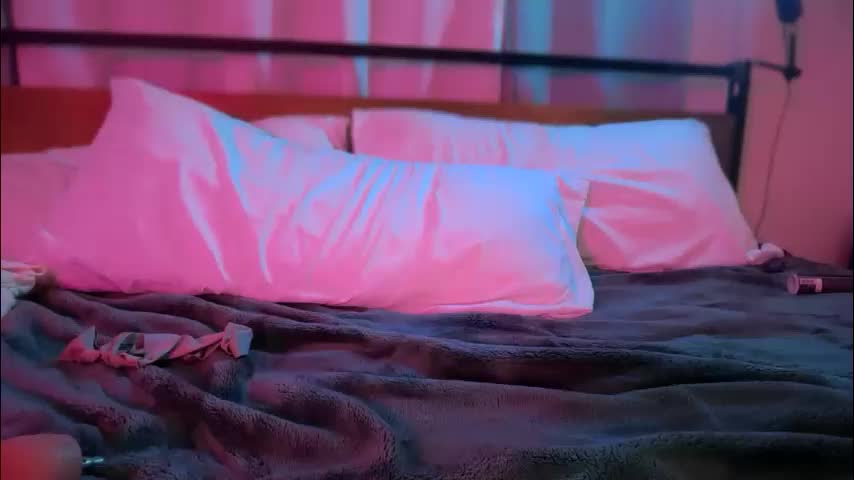 little_lies Adult Chat December 7, 2025