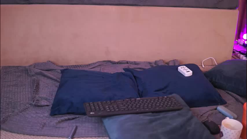 chloeobrilx Adult Chat December 7, 2025