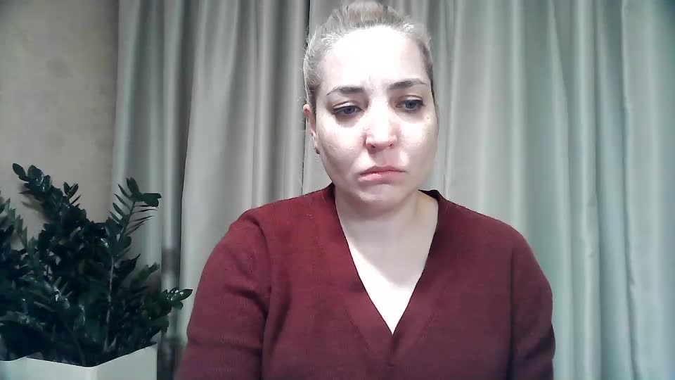 mariska-kiska Adult Chat December 7, 2025