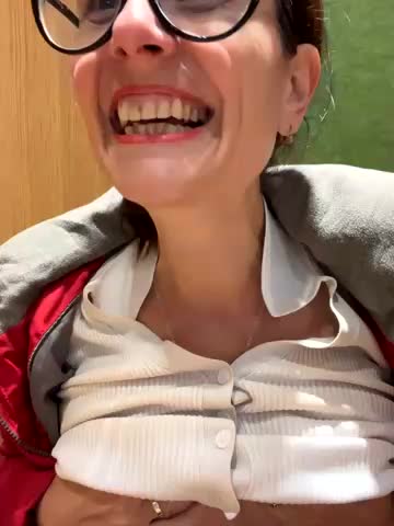 NataKitten Adult Chat December 7, 2025