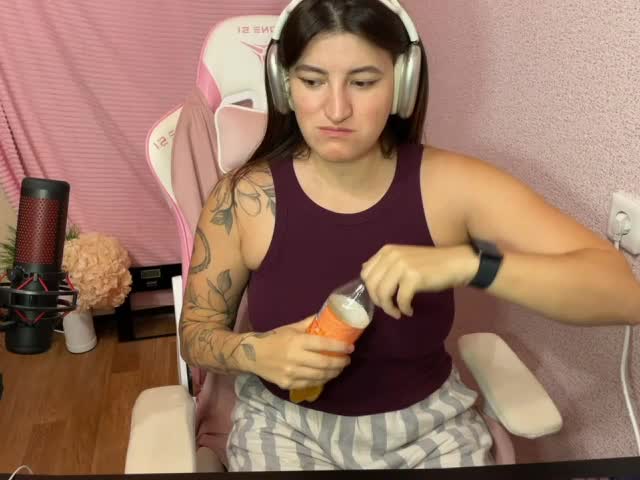 Katrinmiss Adult Chat December 7, 2025