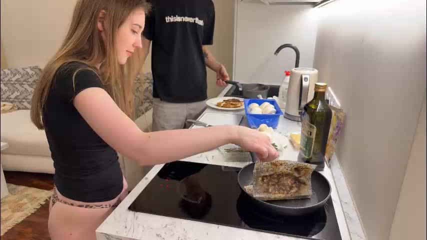 denobluora Adult Chat December 7, 2025