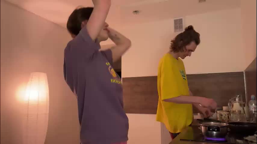 di_n_alex Adult Chat December 7, 2025