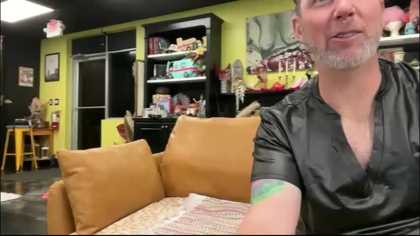 matchingtracksuits Adult Chat December 7, 2025