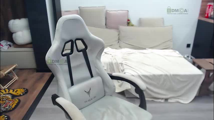 sunny1girl Adult Chat December 7, 2025