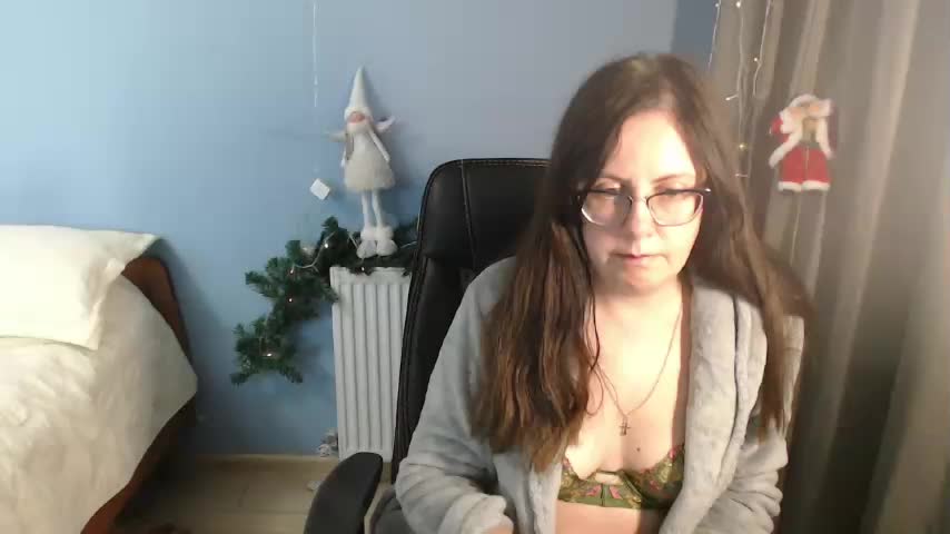 mandarinka28 Adult Chat December 7, 2025