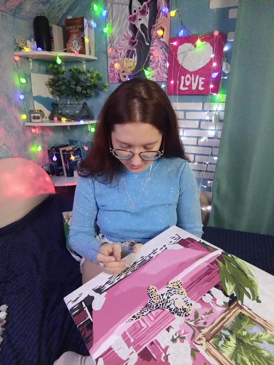 Mari_Gold Adult Chat December 7, 2025