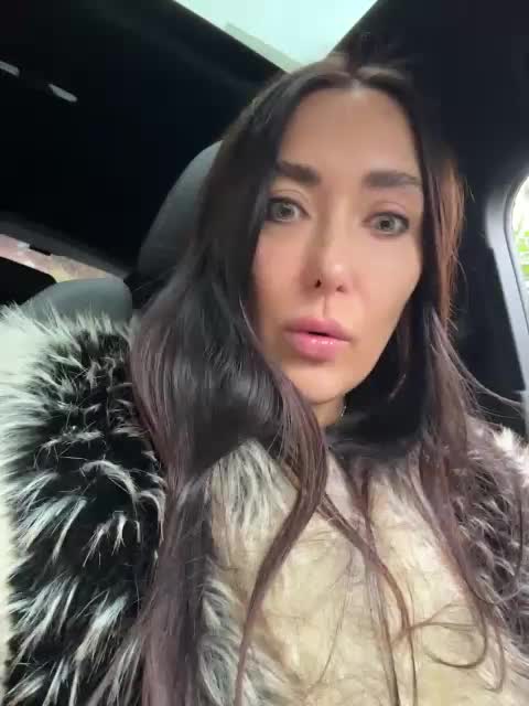 Marianna_ Adult Chat December 7, 2025