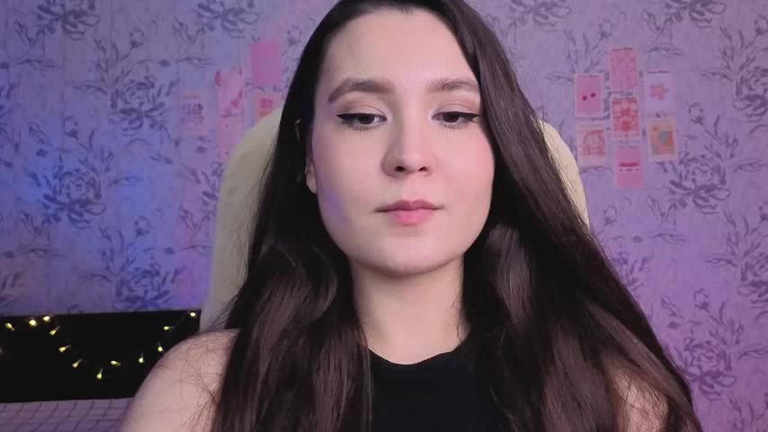 annie-fleur Adult Chat December 7, 2025