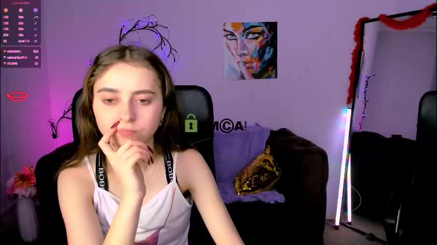 rebecca_smile_ Adult Chat December 7, 2025