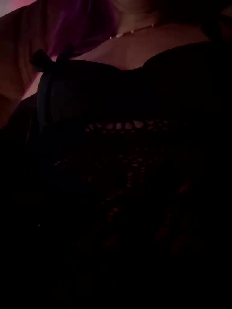 VIP17CoupleDream Adult Chat December 7, 2025