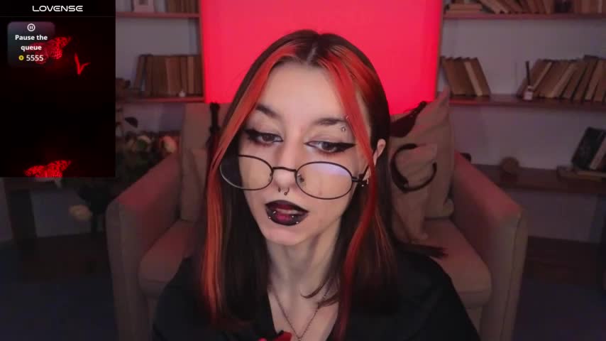 Mistress__Marcelline Adult Chat December 7, 2025