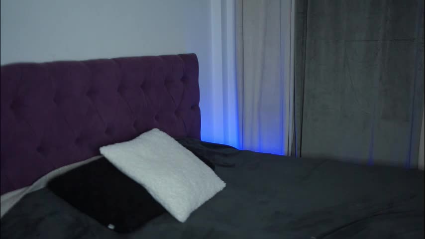 notamericanpie23 Adult Chat December 7, 2025