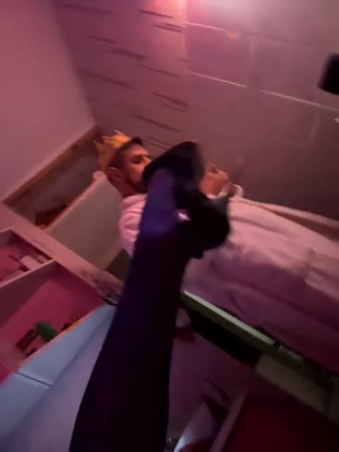 VIP17CoupleDream Adult Chat December 7, 2025