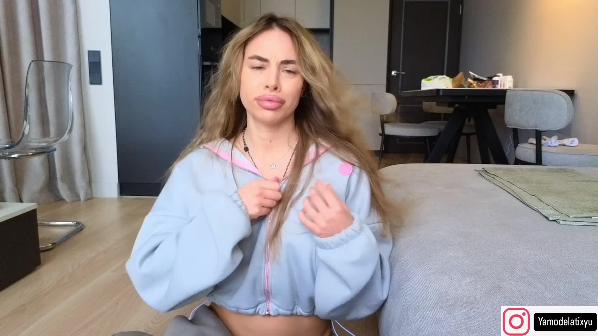 diffgirls1-1 Adult Chat December 8, 2025