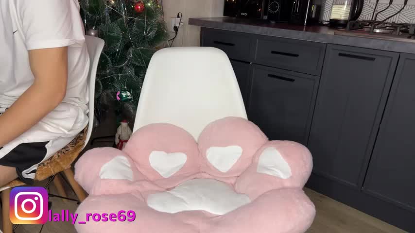 LallyRose69 Adult Chat December 7, 2025