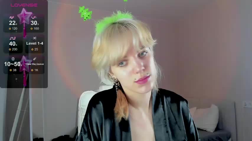 ReneYolker Adult Chat December 7, 2025