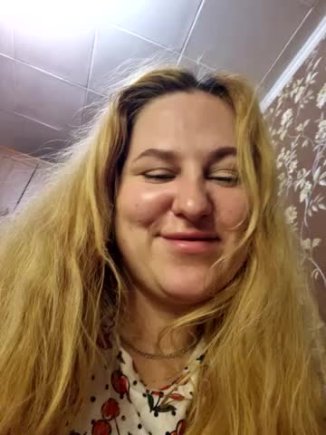 LianaJu Adult Chat December 8, 2025