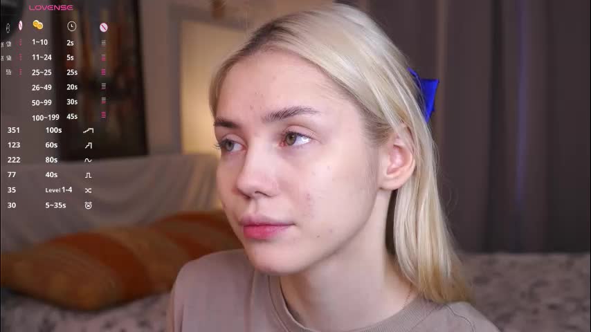 blue_bow Adult Chat December 8, 2025