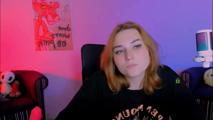 casey_meow_ Adult Chat December 8, 2025