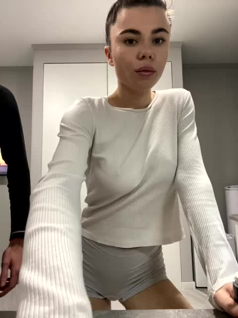 Room_of_love Adult Chat December 8, 2025