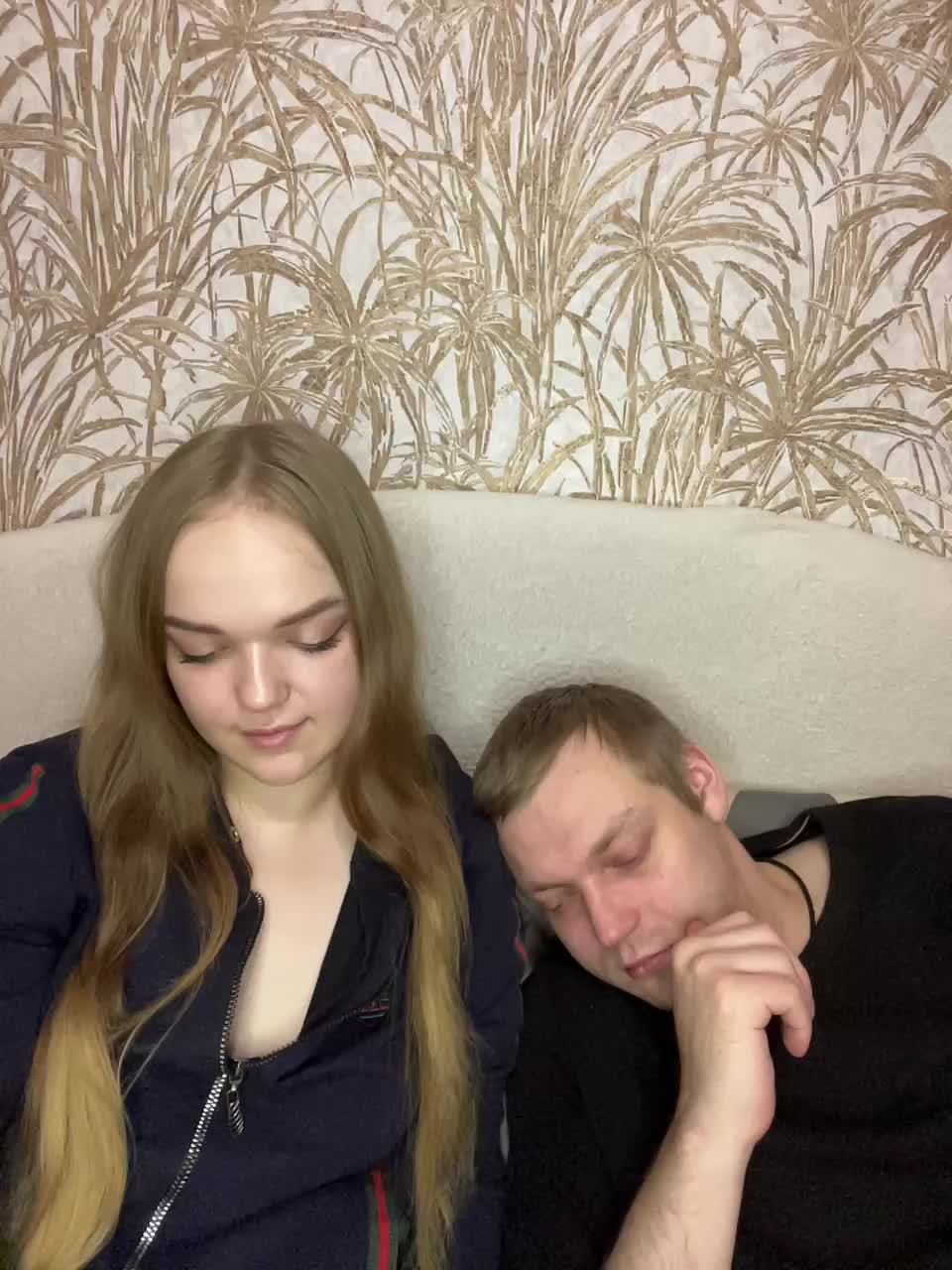 LY_HANDJOB Adult Chat December 8, 2025