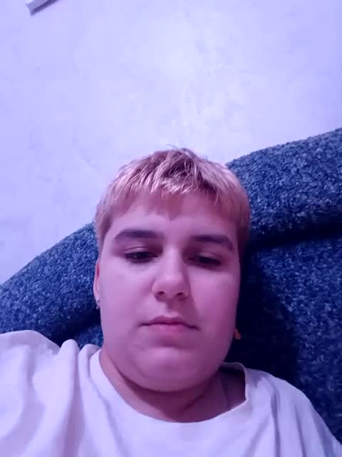 2Lesbians Adult Chat December 8, 2025