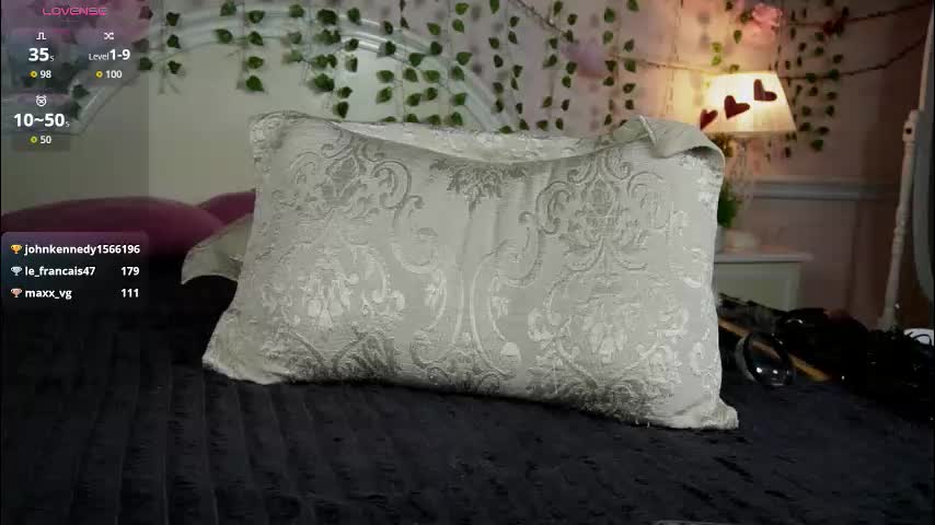 evasabor Adult Chat December 8, 2025