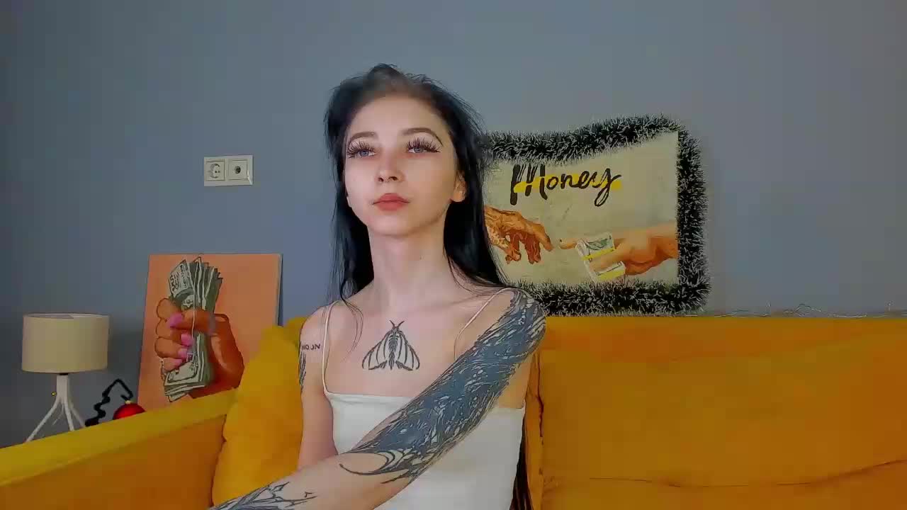 Ellen-Hops Adult Chat December 8, 2025