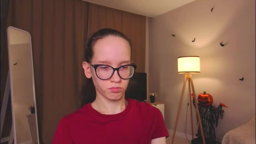 lynettebails Adult Chat December 8, 2025