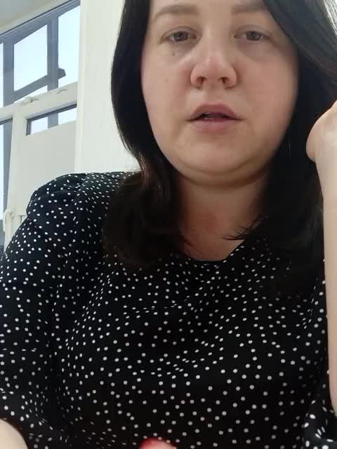 AnnaVictoriaa Adult Chat December 8, 2025