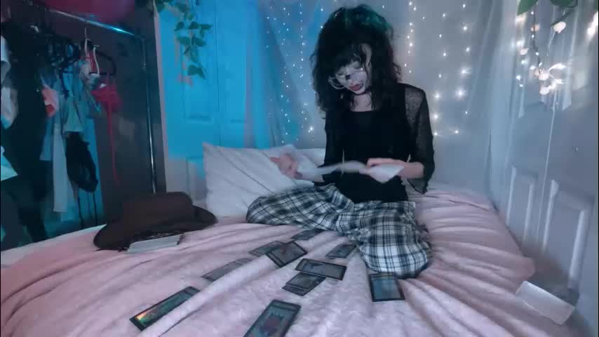 hexivu Adult Chat December 8, 2025