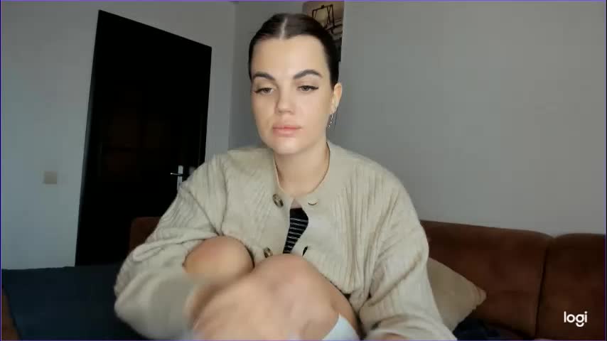 stefaninelly Adult Chat December 8, 2025