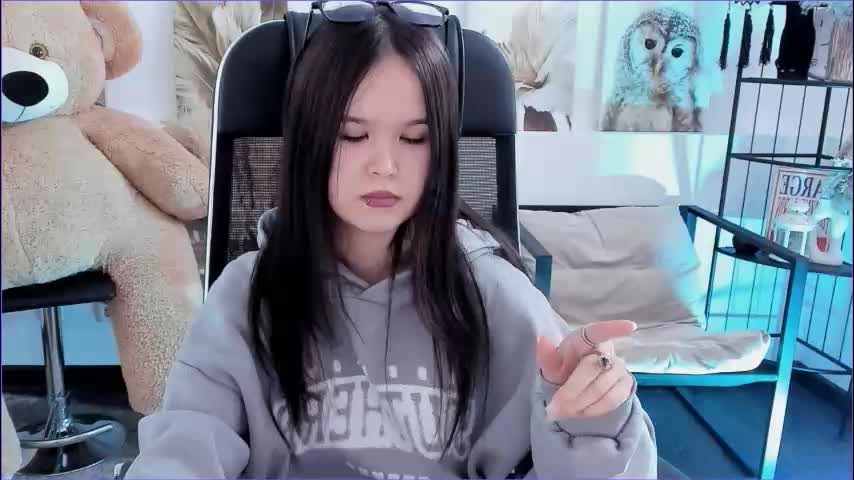 elainebeness Adult Chat December 8, 2025