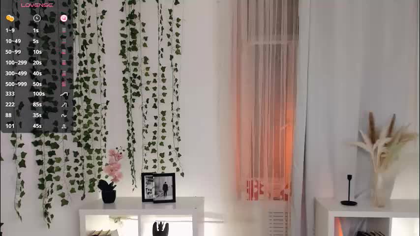 ashley_swan Adult Chat December 8, 2025