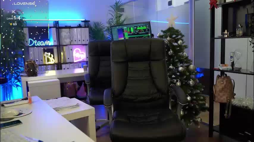 babesgowild Adult Chat December 8, 2025