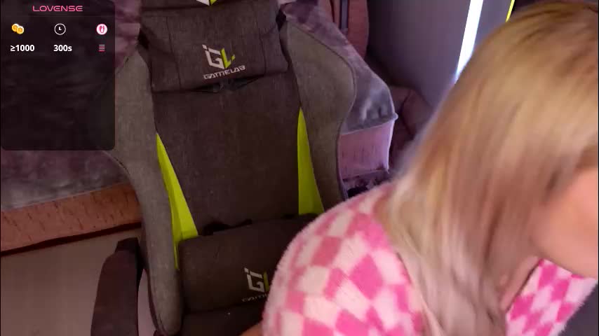 aleksacandy Adult Chat December 8, 2025