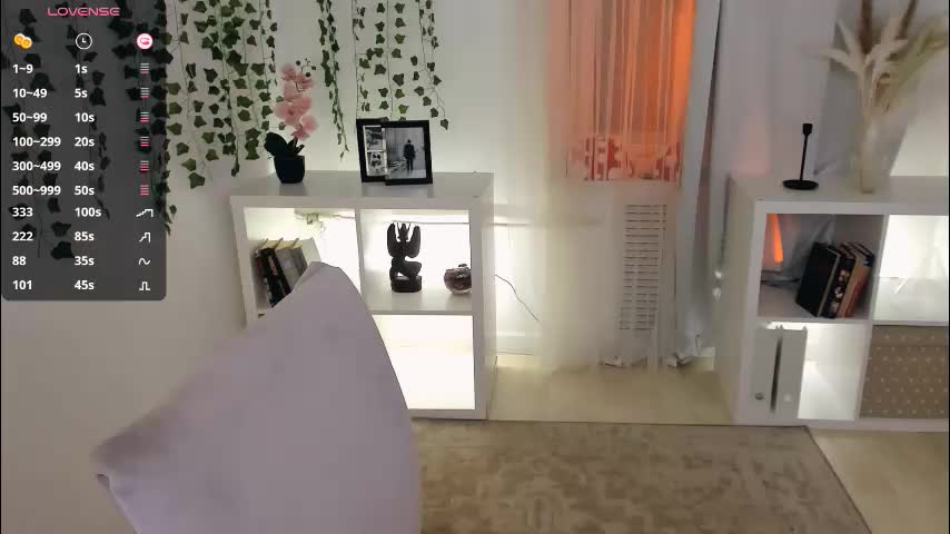 ashley_swan Adult Chat December 8, 2025