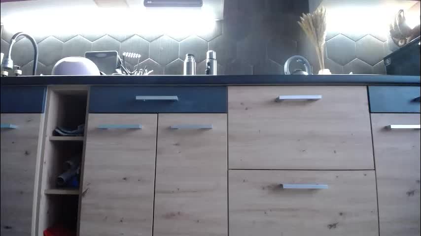 private_space Adult Chat December 8, 2025