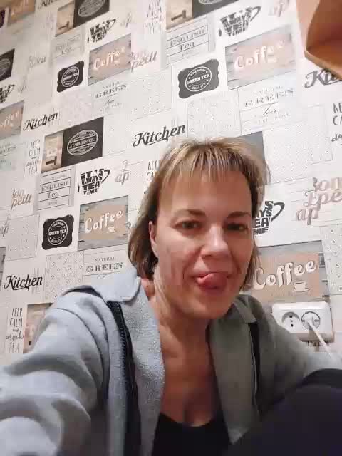 KissaHot Adult Chat December 8, 2025