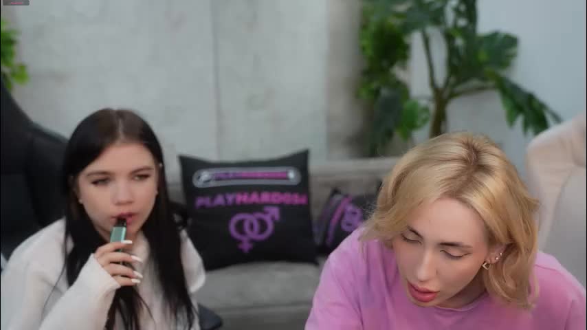 anabel2054 Adult Chat December 8, 2025